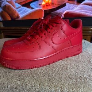 Men's Size 11 Triple Red Nike Air Force 1 Low '07 LV8 1 CW6999-600 ship fast